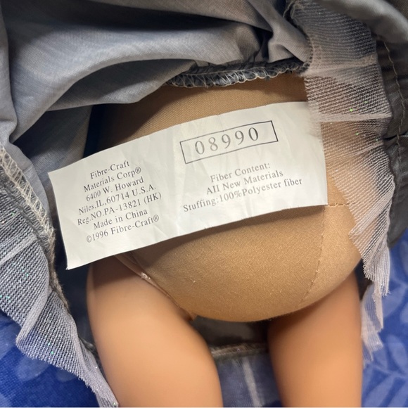 1996 18” Fibre-Craft Doll Brown Hair Brown Eyes Fancy Dress Pink Lipstick - Picture 6 of 10